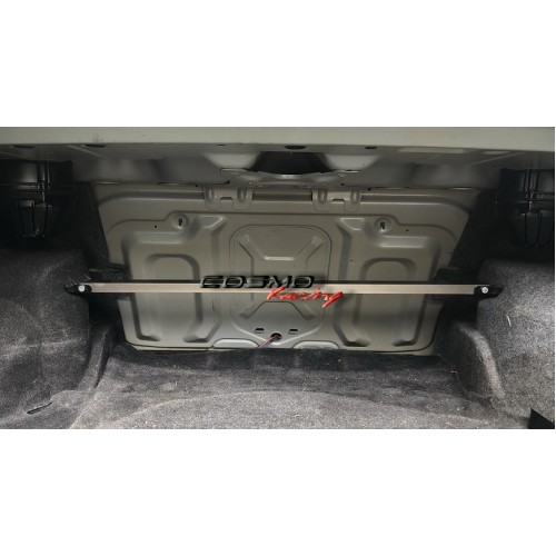 BMW E36 318/ 320i/ 323i/ 325i/ 328i/ M3 1992-1999 is COUPE/ SEDAN